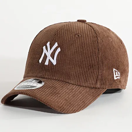 Casquette New York Yankees (NYY) - Velours Marron - Logo Blanc Brodé